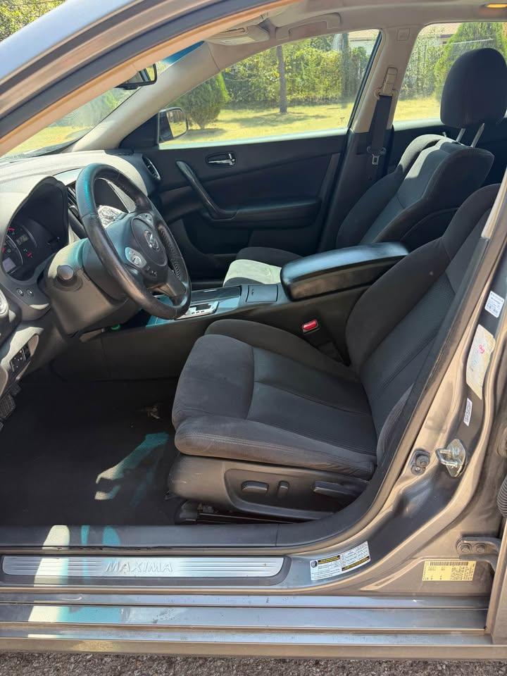 Nissan Maxima SV 2014
