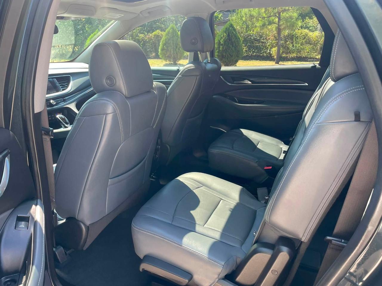 Buick Enclave Essence FWD 2020