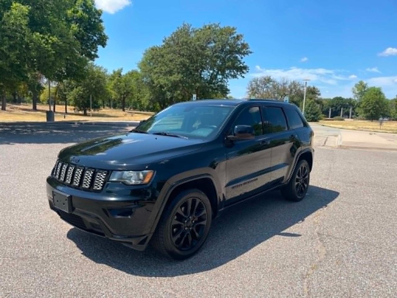 Jeep Grand Cherokee Laredo 2WD 2017