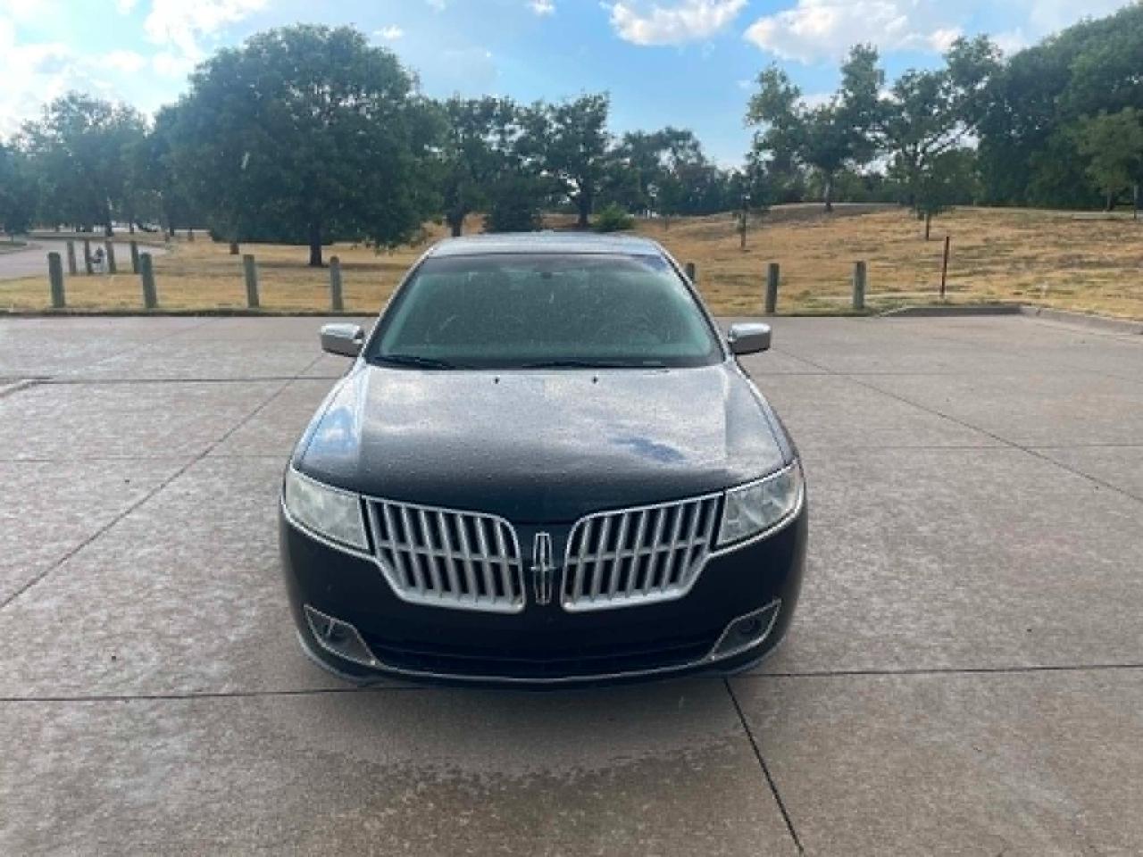 Lincoln MKZ FWD 2010