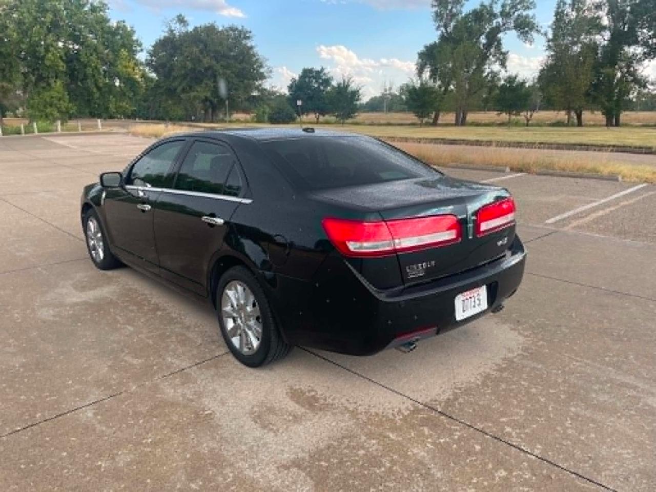 Lincoln MKZ FWD 2010