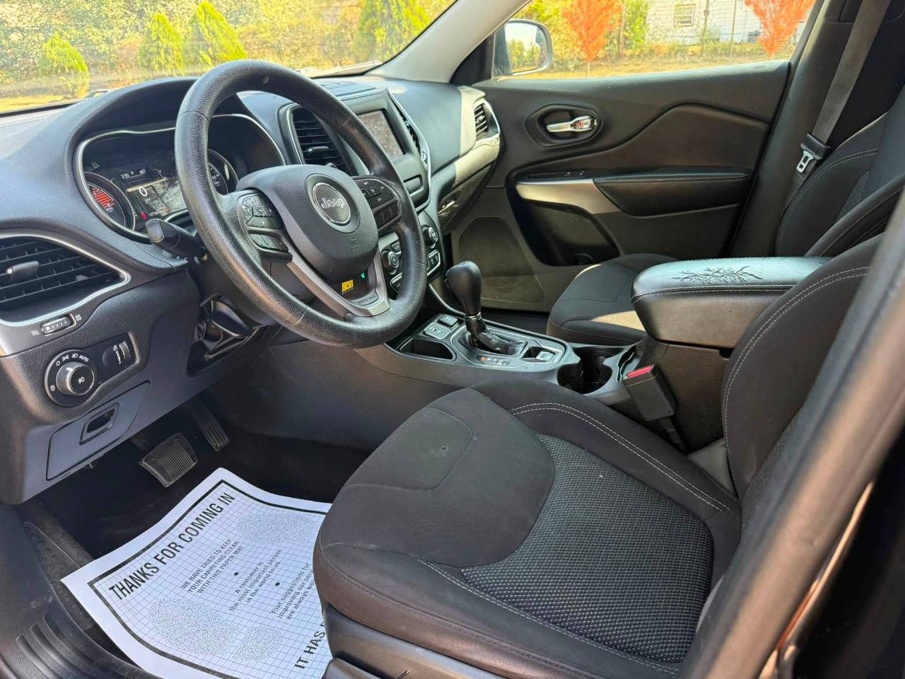 Jeep Cherokee Latitude FWD 2019
