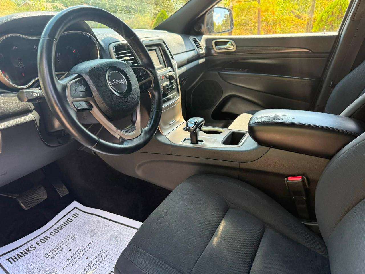 Jeep Grand Cherokee Laredo 2WD 2014