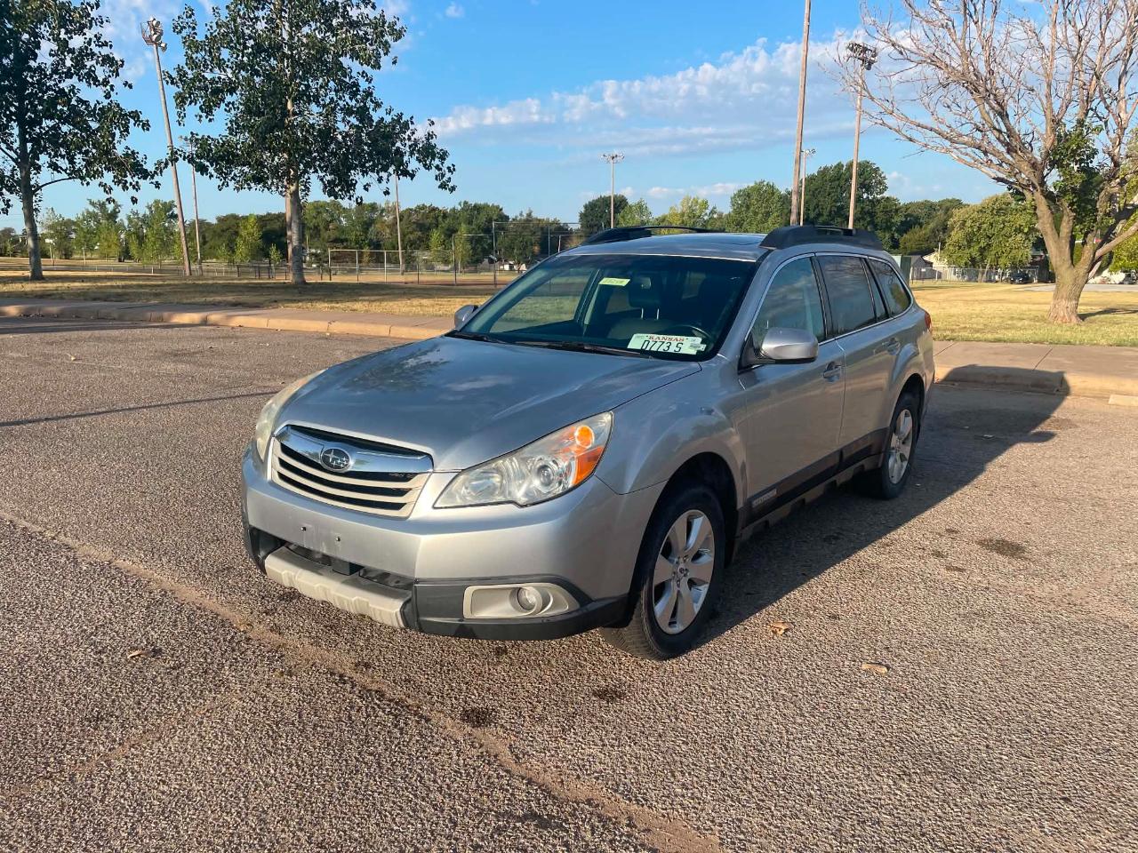 Subaru Outback 2.5i Limited 2012