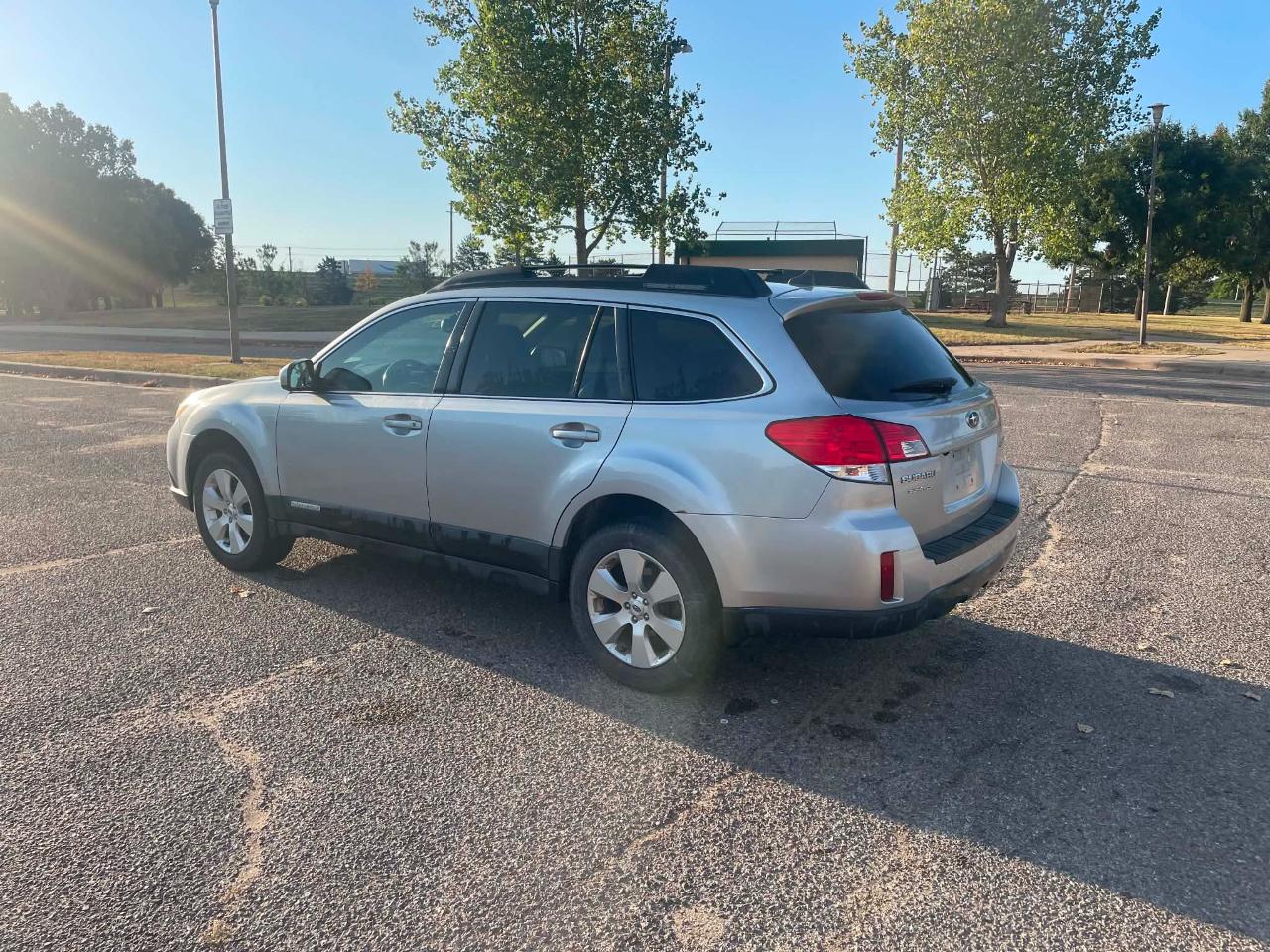Subaru Outback 2.5i Limited 2012