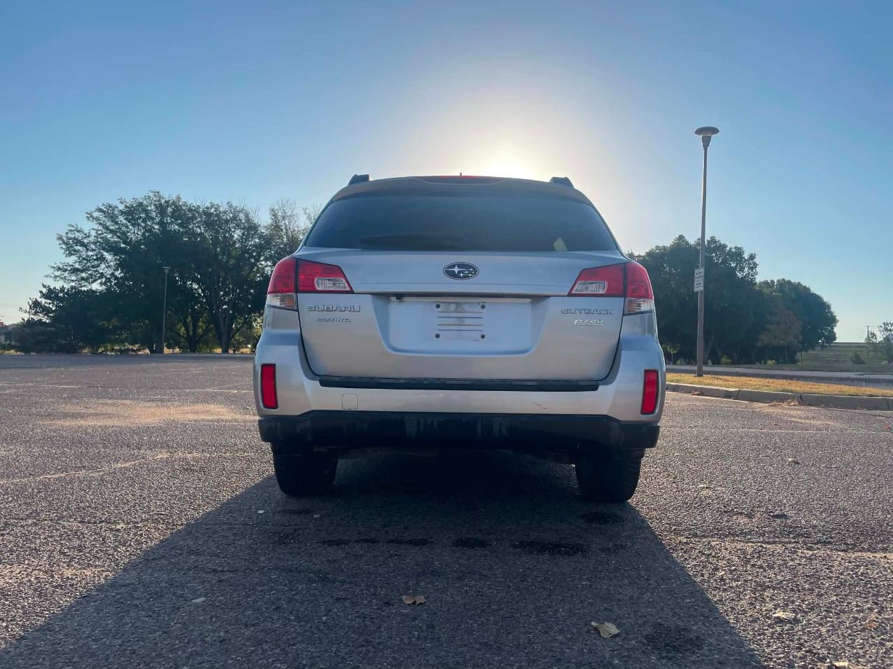 Subaru Outback 2.5i Limited 2012