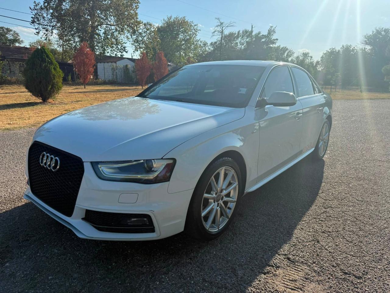 Audi A4 2.0T Sedan quattro Tiptronic 2014