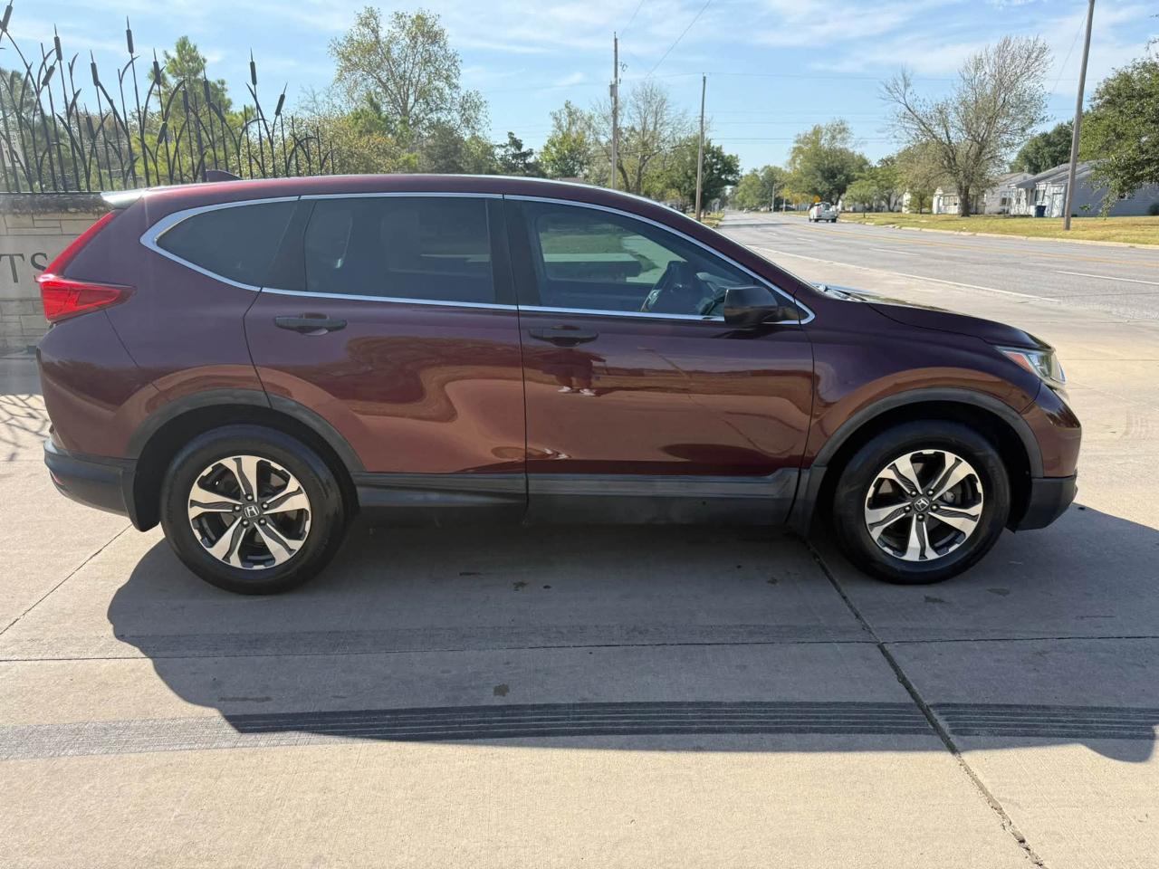 Honda CR-V LX 2WD 2018