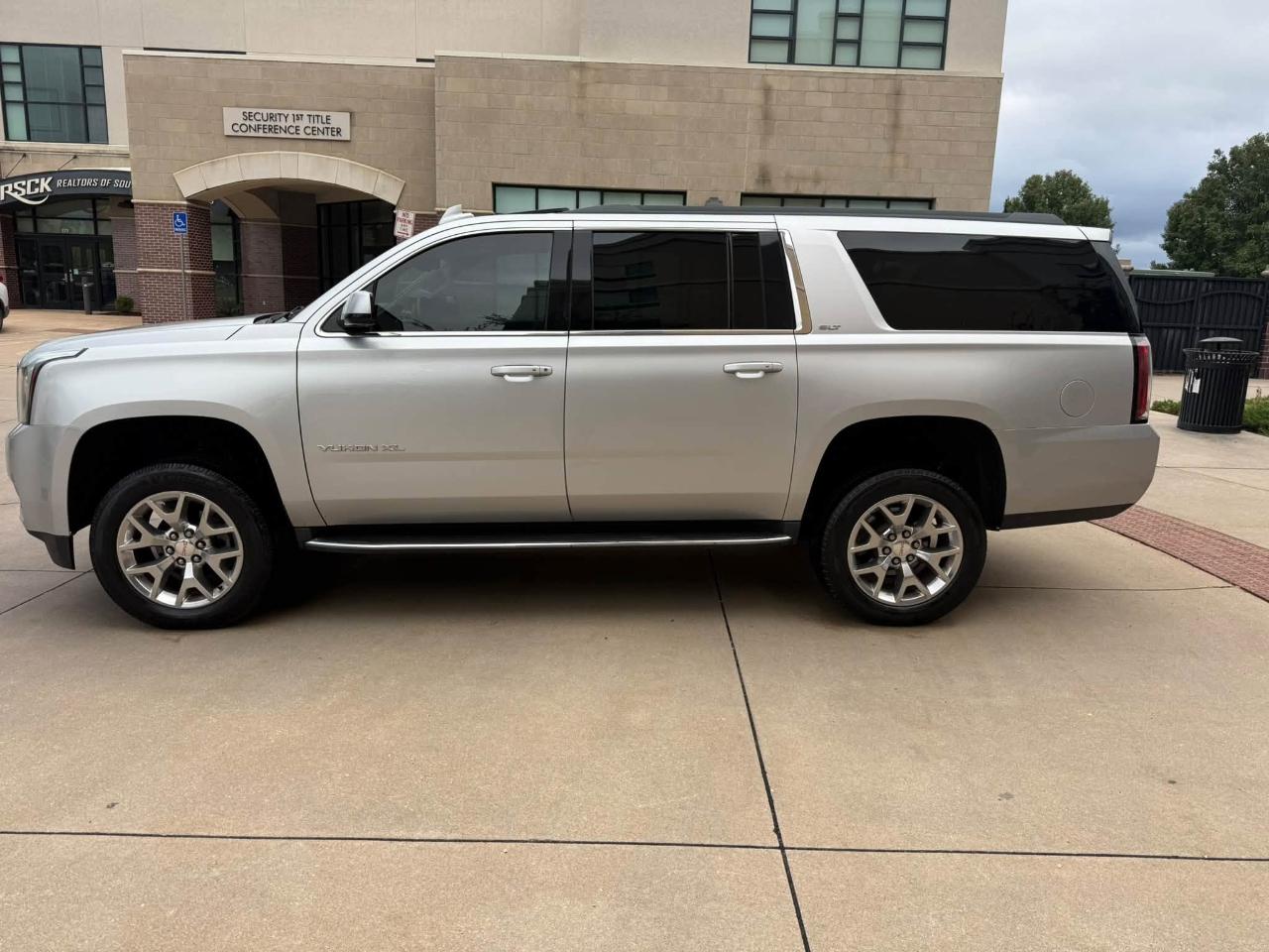 GMC Yukon XL SLT 4WD 2016