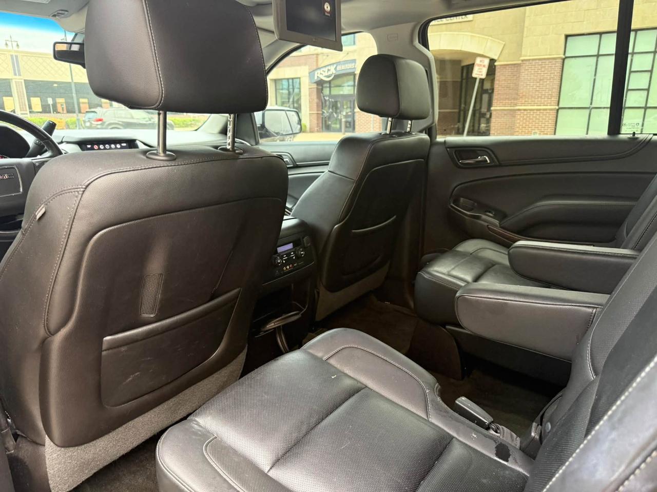 GMC Yukon XL SLT 4WD 2016