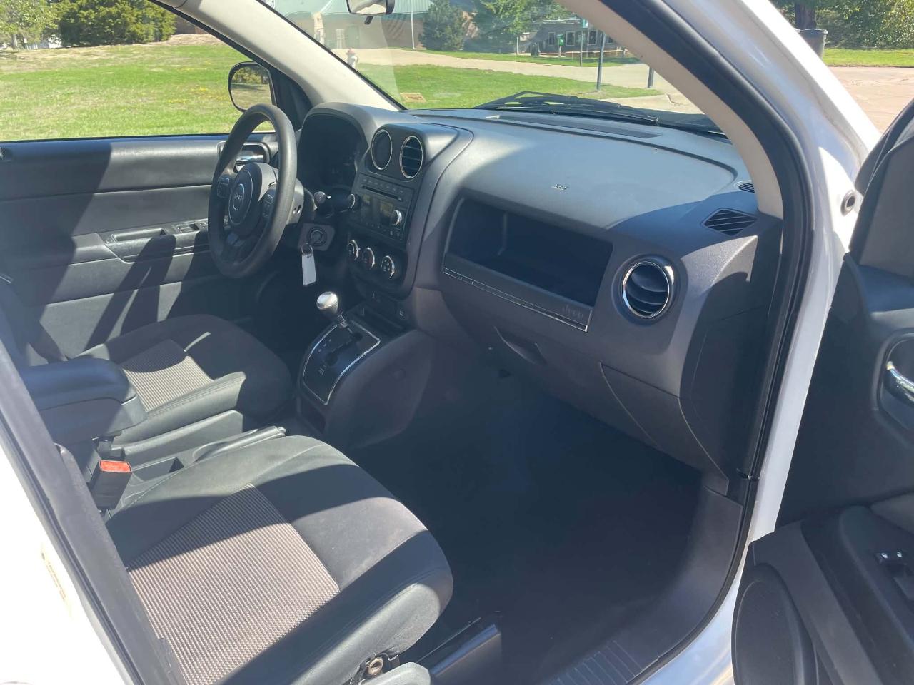 Jeep Compass Sport FWD 2012