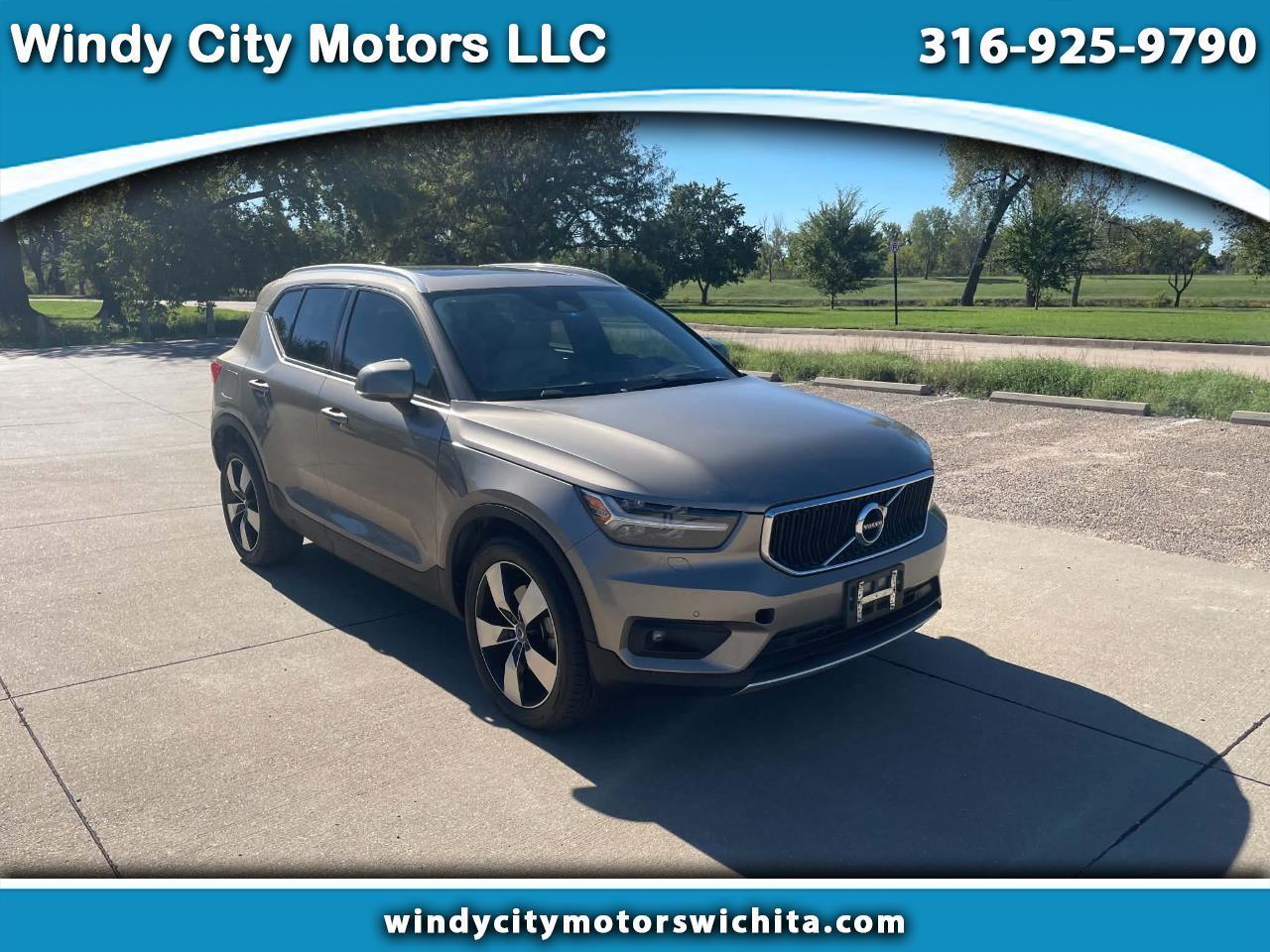 Volvo XC40 T5 Momentum AWD 2022