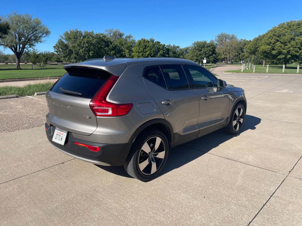 Volvo XC40 T5 Momentum AWD 2022