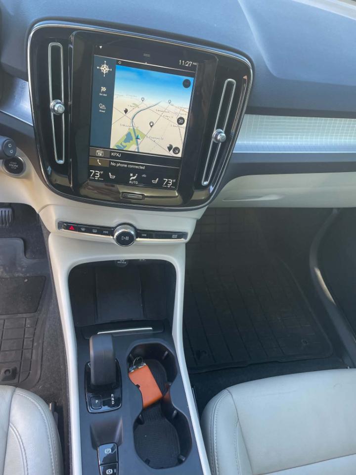 Volvo XC40 T5 Momentum AWD 2022