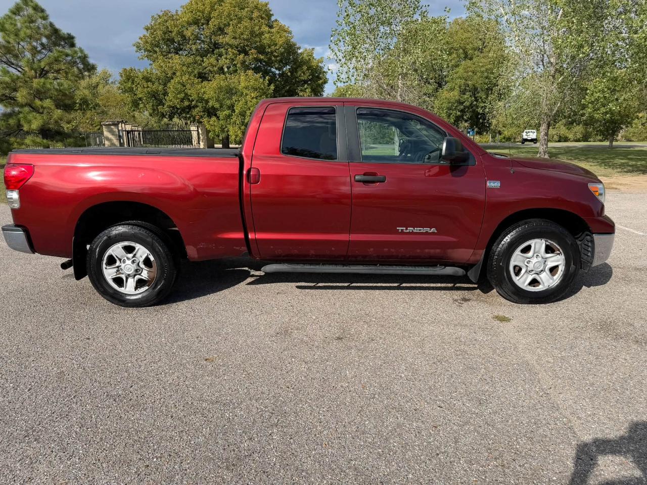 Toyota Tundra SR5 Double Cab 4.7L 2WD 2008