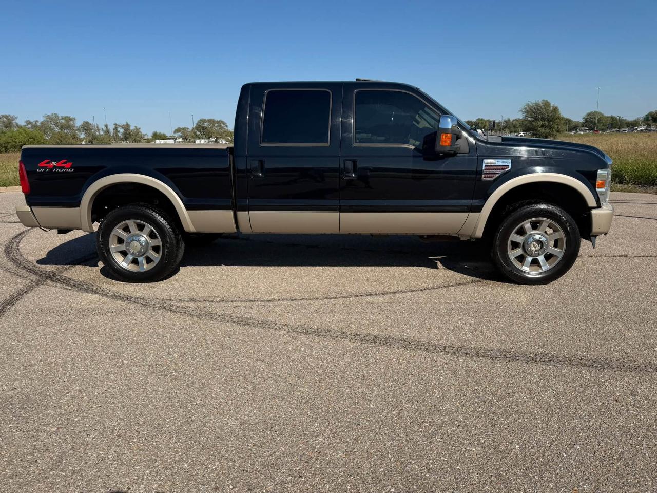 Ford F-250 SD XLT Crew Cab Long Bed 4WD 2008
