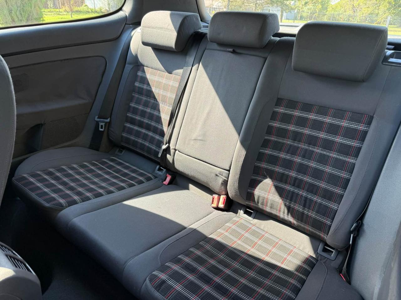 Volkswagen GTI 2.0T 2006