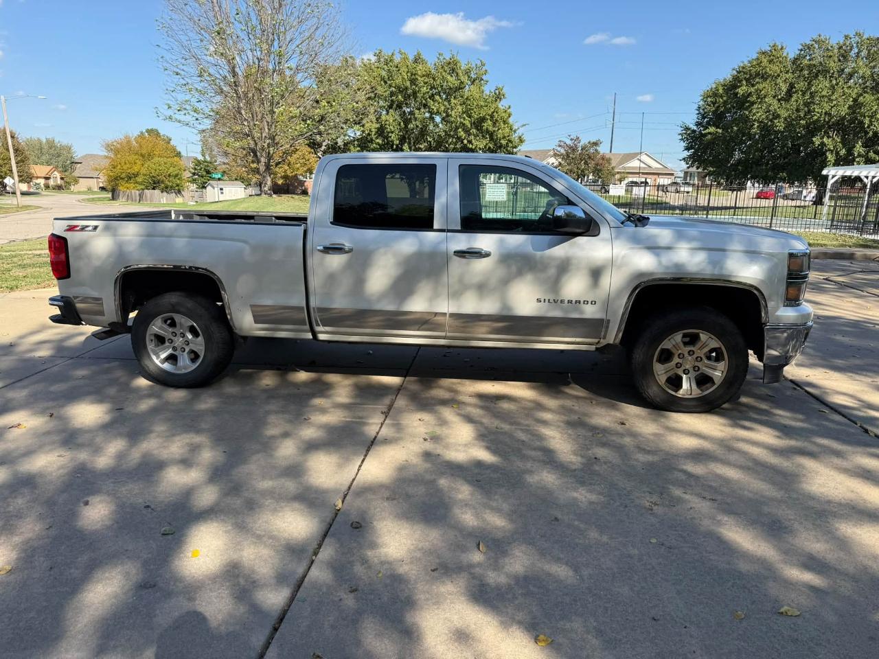 Chevrolet Silverado 1500 2LT Crew Cab Long Box 4WD 2014