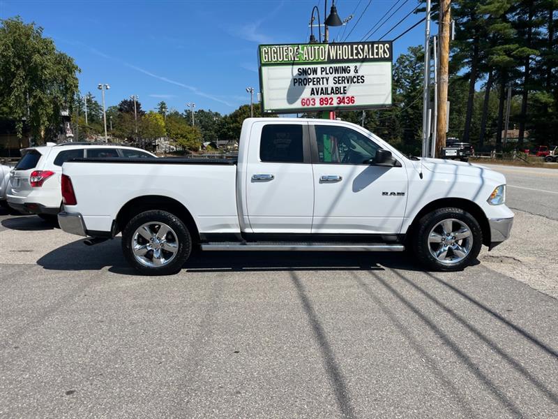 RAM 1500 SLT Quad Cab 4WD 2015