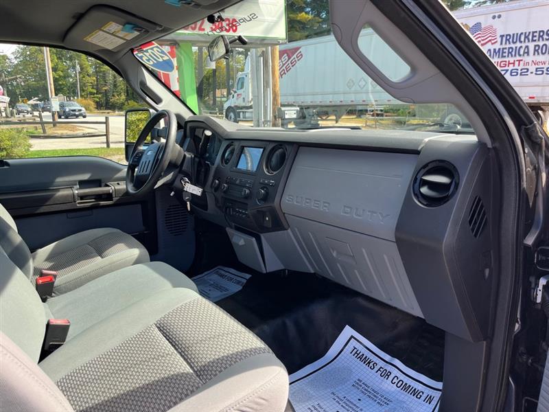 2015 Ford F-250 XL photo 17