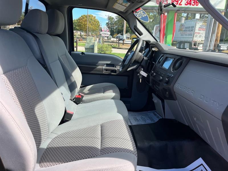 2015 Ford F-250 XL photo 18