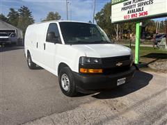 2020 Chevrolet Express  2020 Chevrolet Express