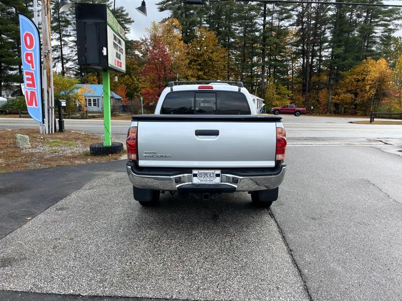 Toyota Tacoma Double Cab V6 Manual 4WD 2005