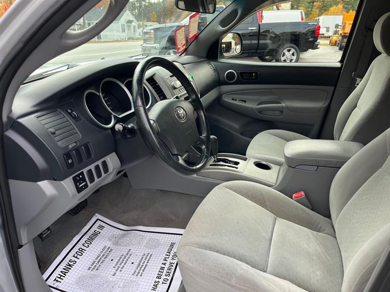 Toyota Tacoma Double Cab V6 Manual 4WD 2005