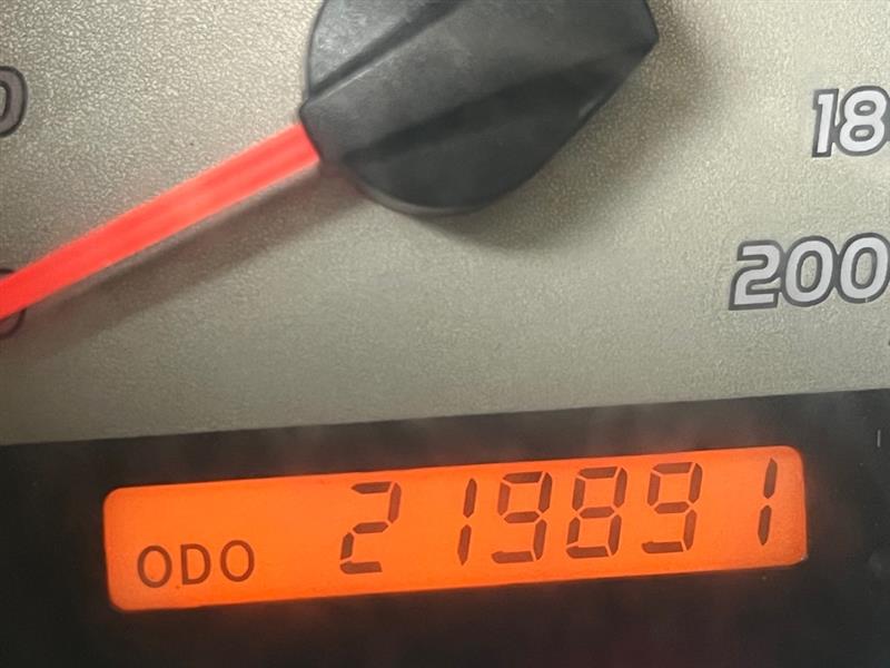 Toyota Tacoma Double Cab V6 Manual 4WD 2005