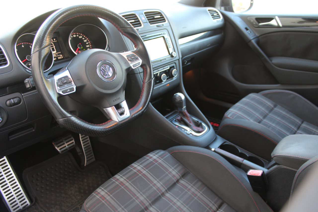 Volkswagen GTI 4-door 2013 Volkswagen GTI 4-door 2013