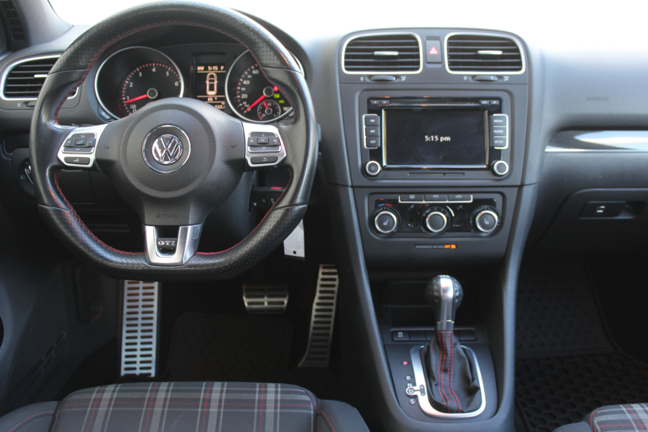 Volkswagen GTI 4-door 2013 Volkswagen GTI 4-door 2013
