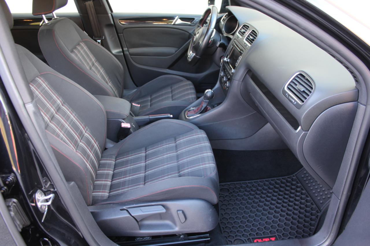 Volkswagen GTI 4-door 2013 Volkswagen GTI 4-door 2013