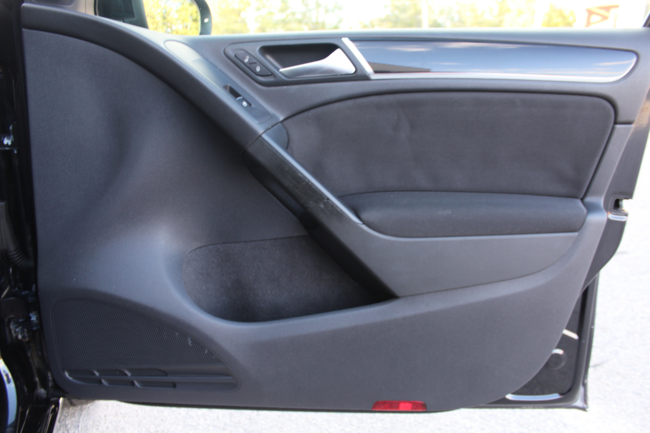 Volkswagen GTI 4-door 2013 Volkswagen GTI 4-door 2013