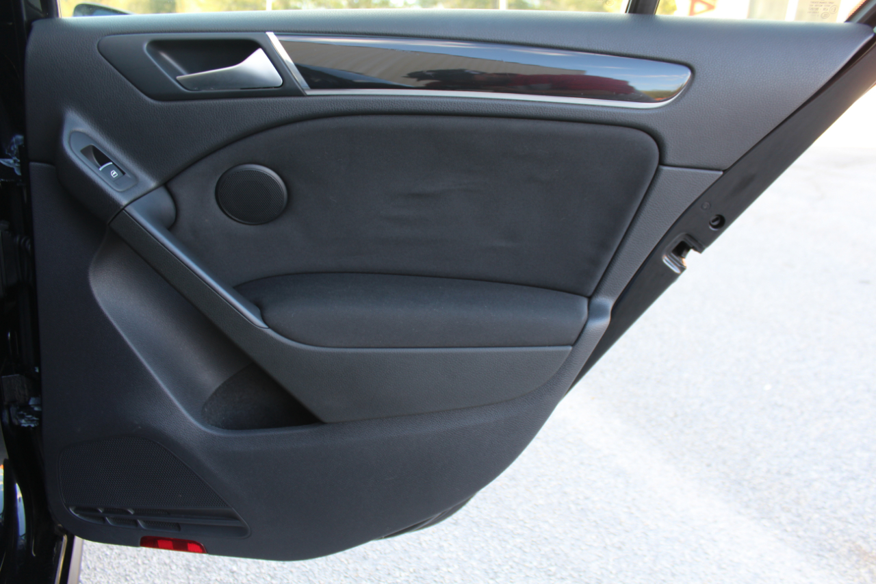 Volkswagen GTI 4-door 2013 Volkswagen GTI 4-door 2013