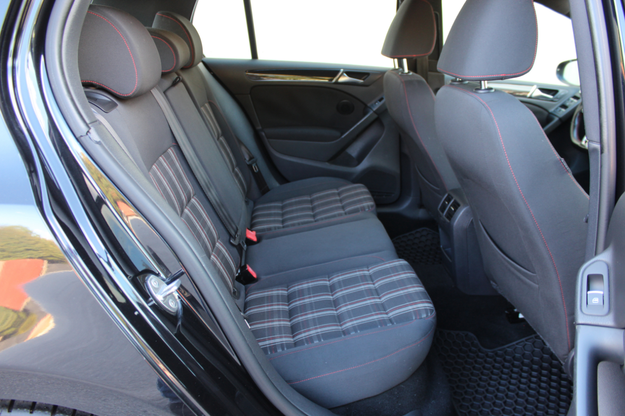 Volkswagen GTI 4-door 2013 Volkswagen GTI 4-door 2013