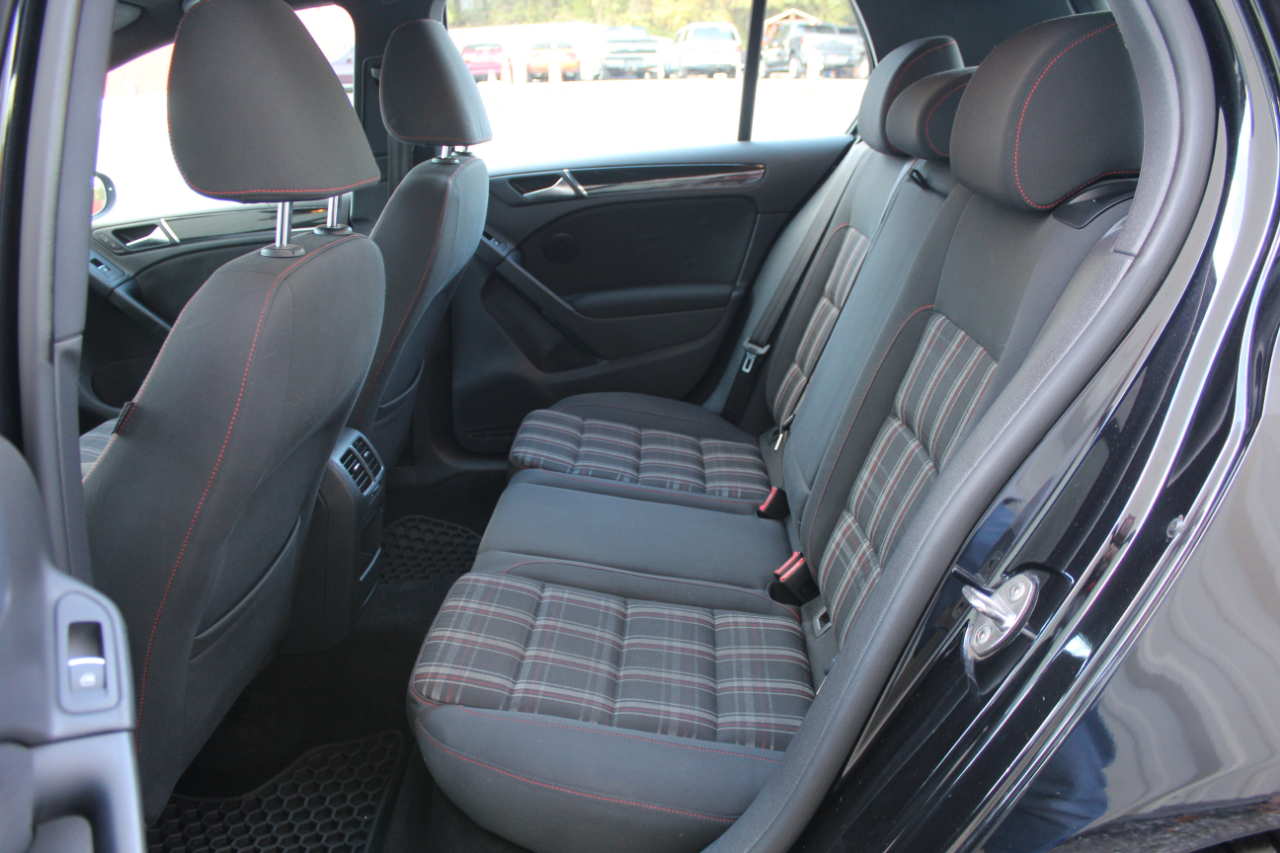 Volkswagen GTI 4-door 2013 Volkswagen GTI 4-door 2013