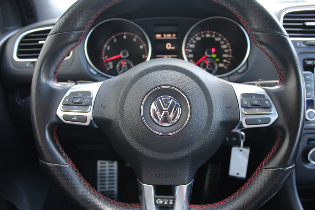 Volkswagen GTI 4-door 2013 Volkswagen GTI 4-door 2013