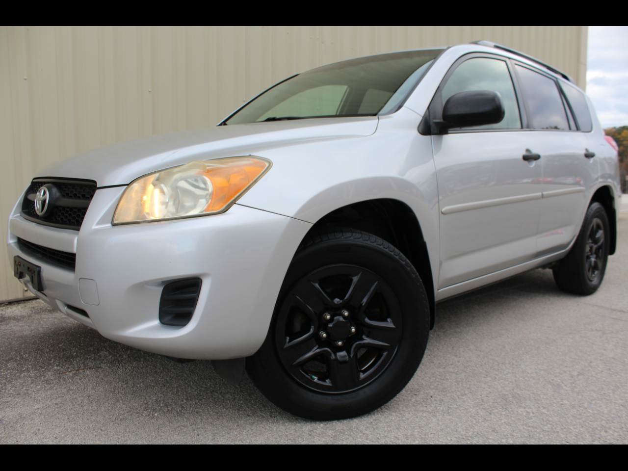 2010 Toyota RAV4 Base I4 2WD