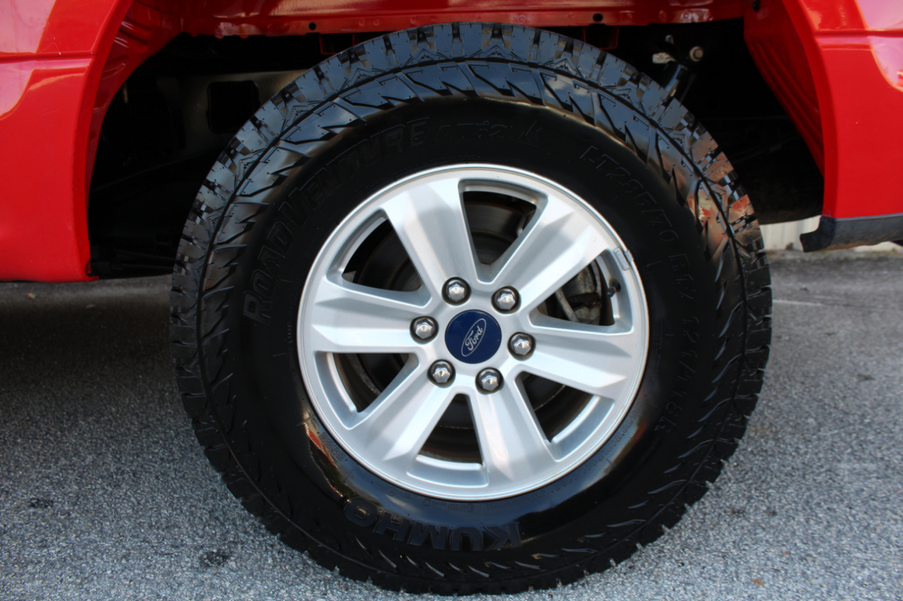 Ford F-150 XLT SuperCrew 5.5-ft. Bed 4WD 2017