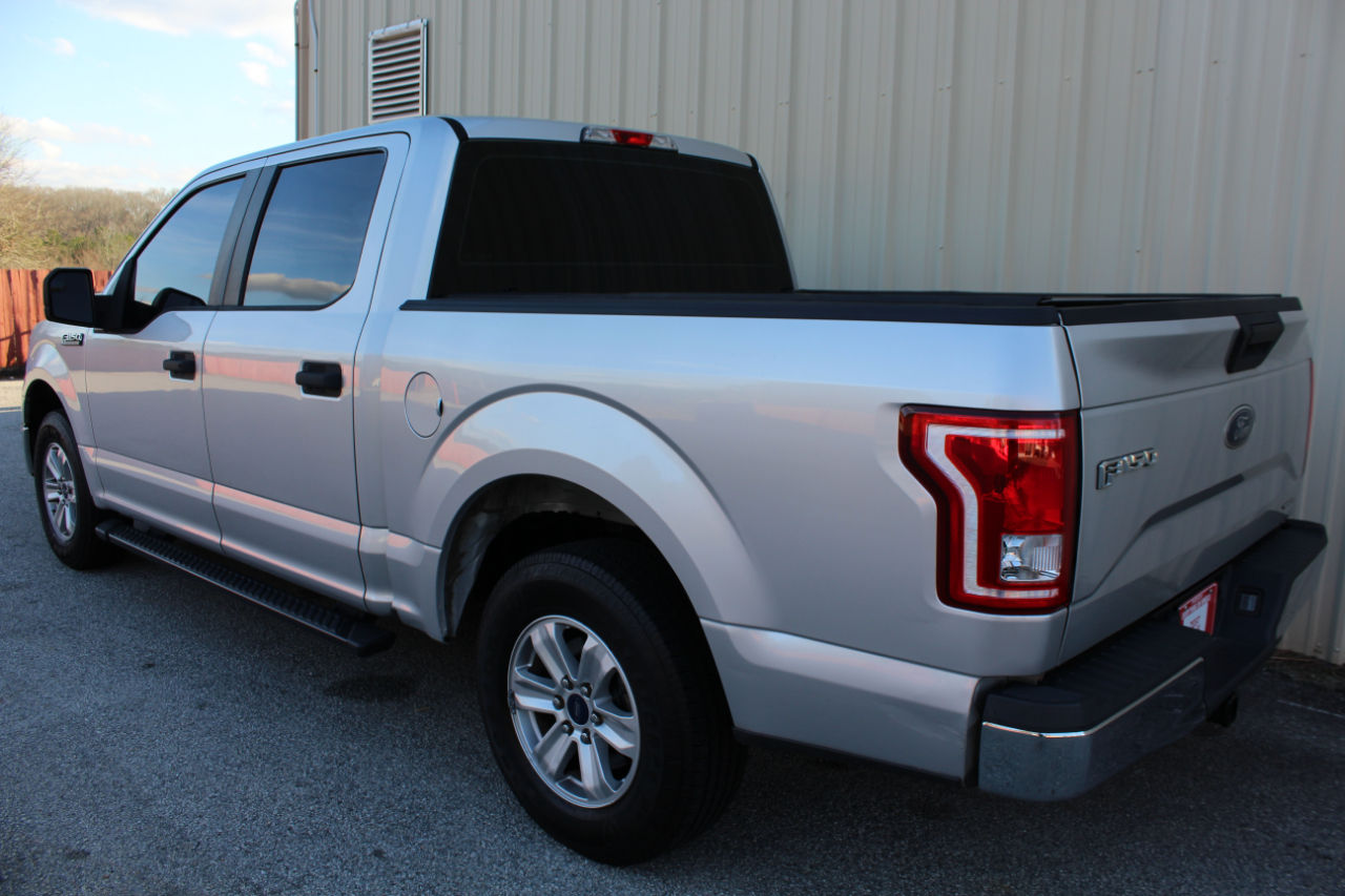 Ford F-150 XLT SuperCrew 5.5-ft. Bed 2WD 2015