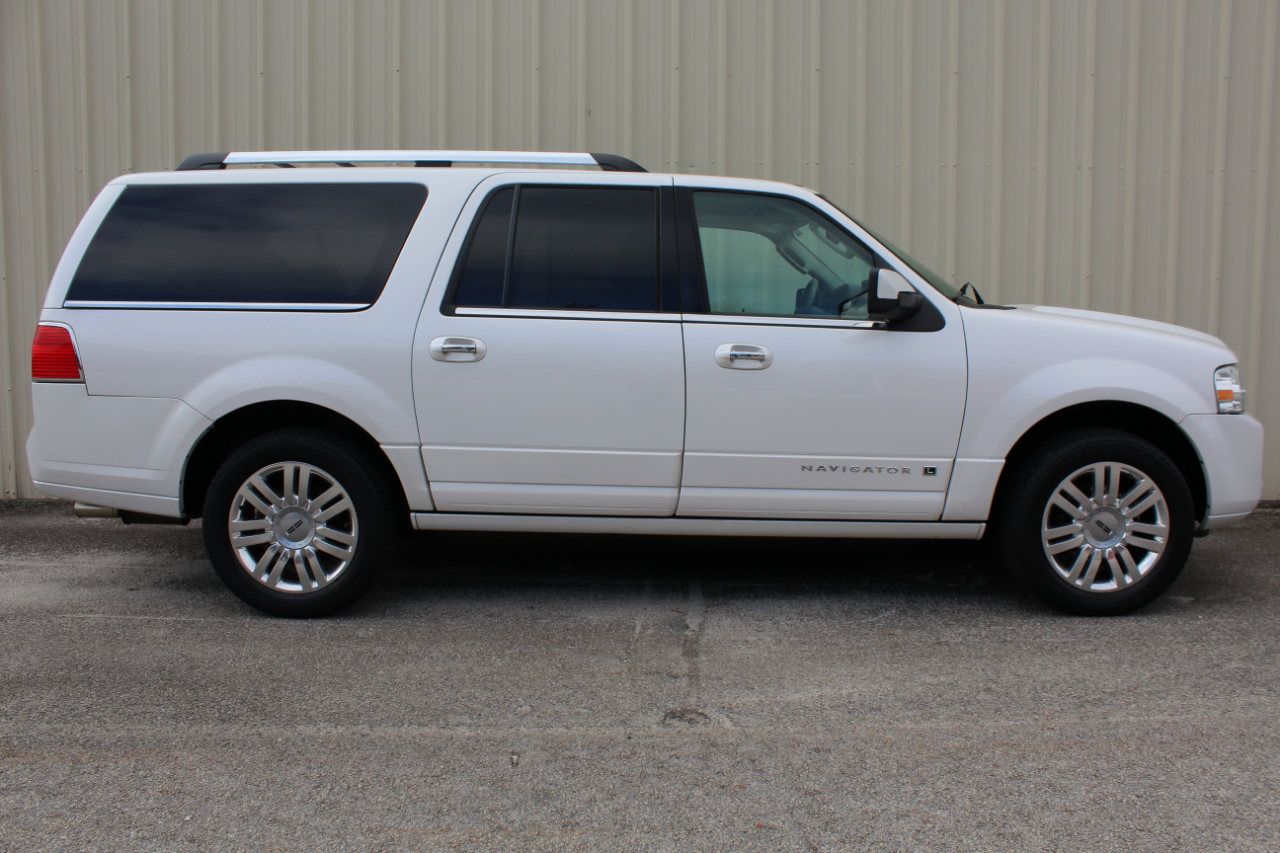 Lincoln Navigator L 2WD 2014
