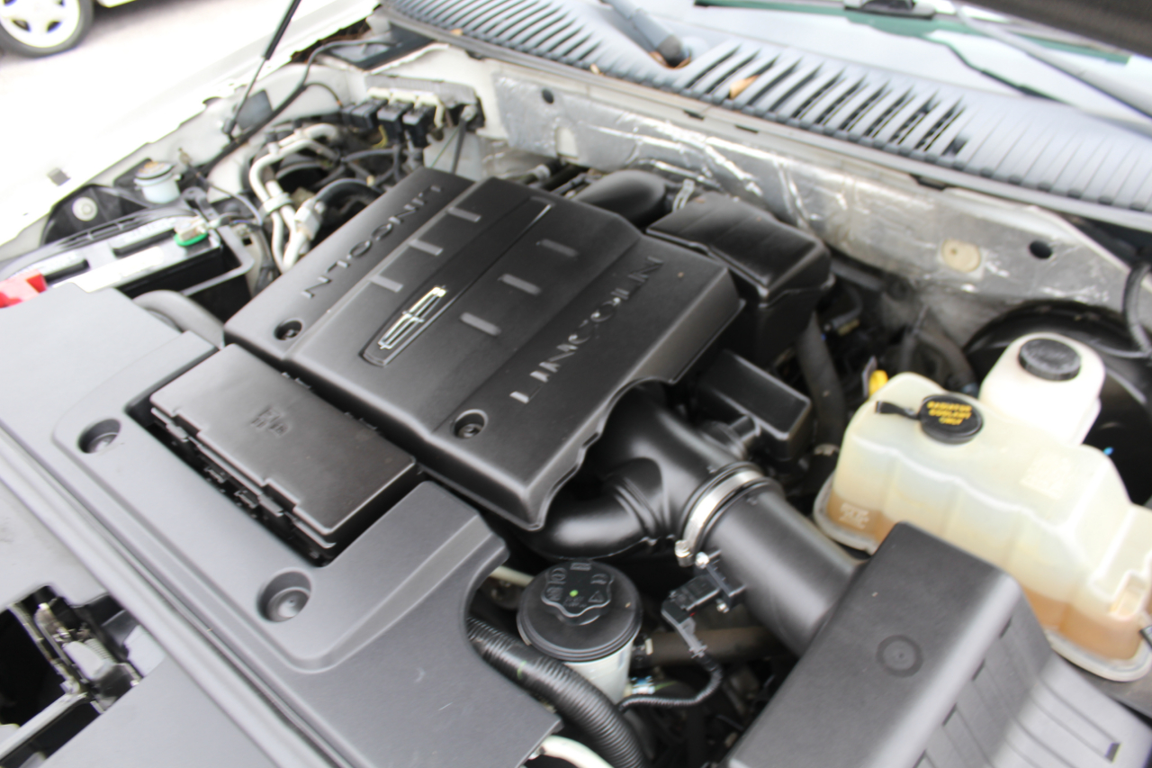 Lincoln Navigator L 2WD 2014