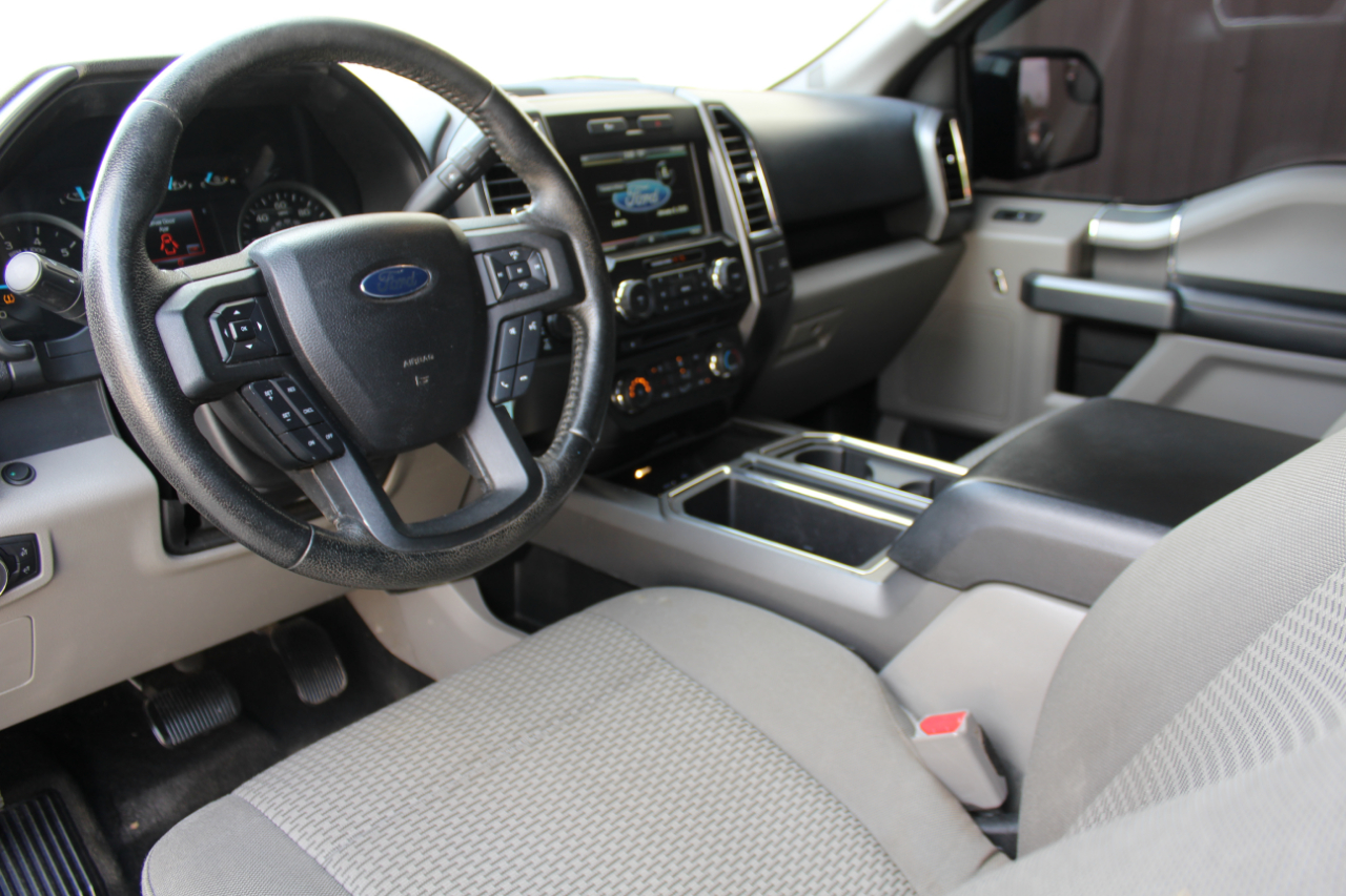 Ford F-150 XLT SuperCrew 5.5-ft. Bed 4WD 2015
