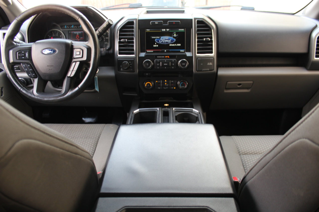 Ford F-150 XLT SuperCrew 5.5-ft. Bed 4WD 2015