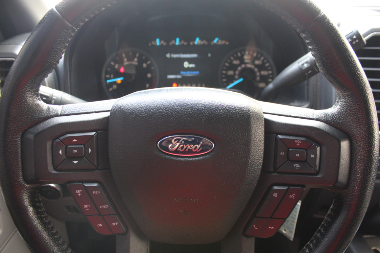 Ford F-150 XLT SuperCrew 5.5-ft. Bed 4WD 2015