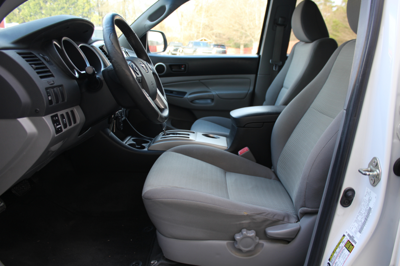 Toyota Tacoma PreRunner Double Cab I4 4AT 2WD 2015