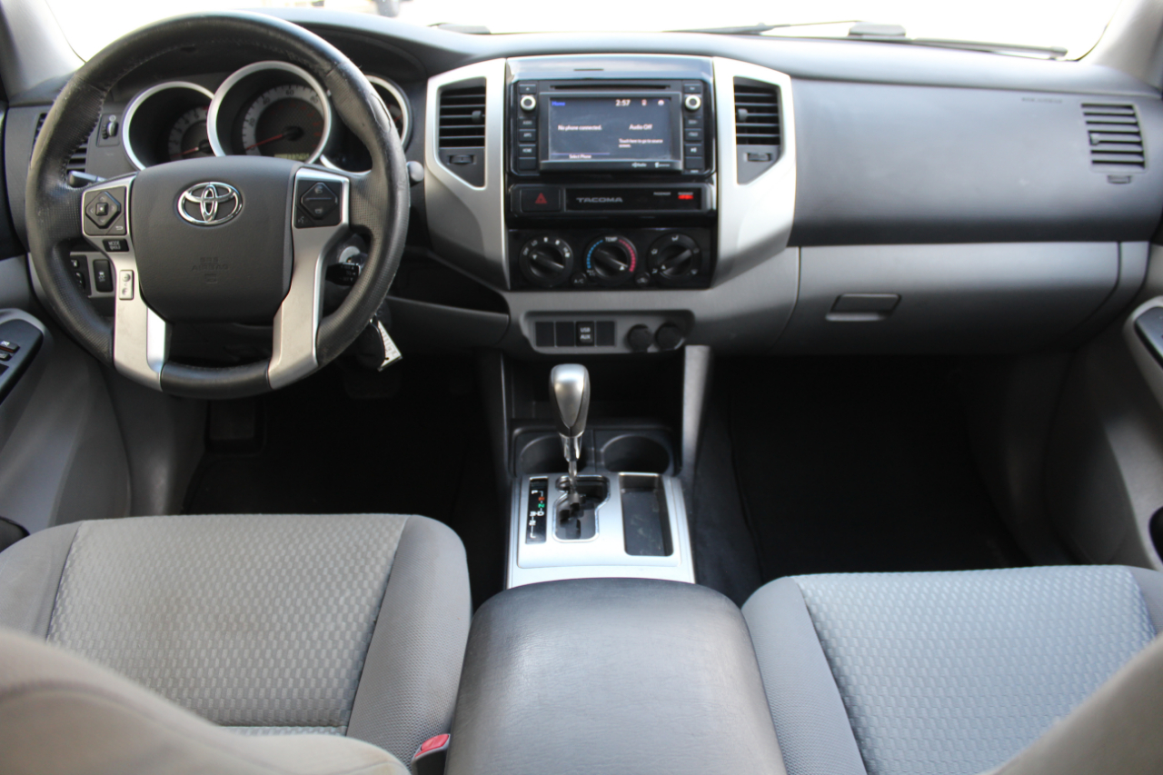 Toyota Tacoma PreRunner Double Cab I4 4AT 2WD 2015