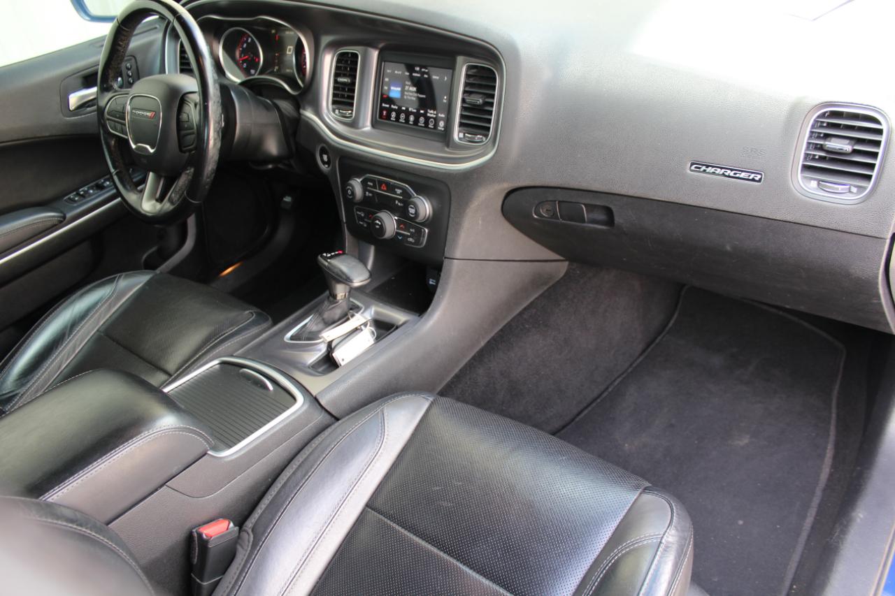 Dodge Charger SXT 2020