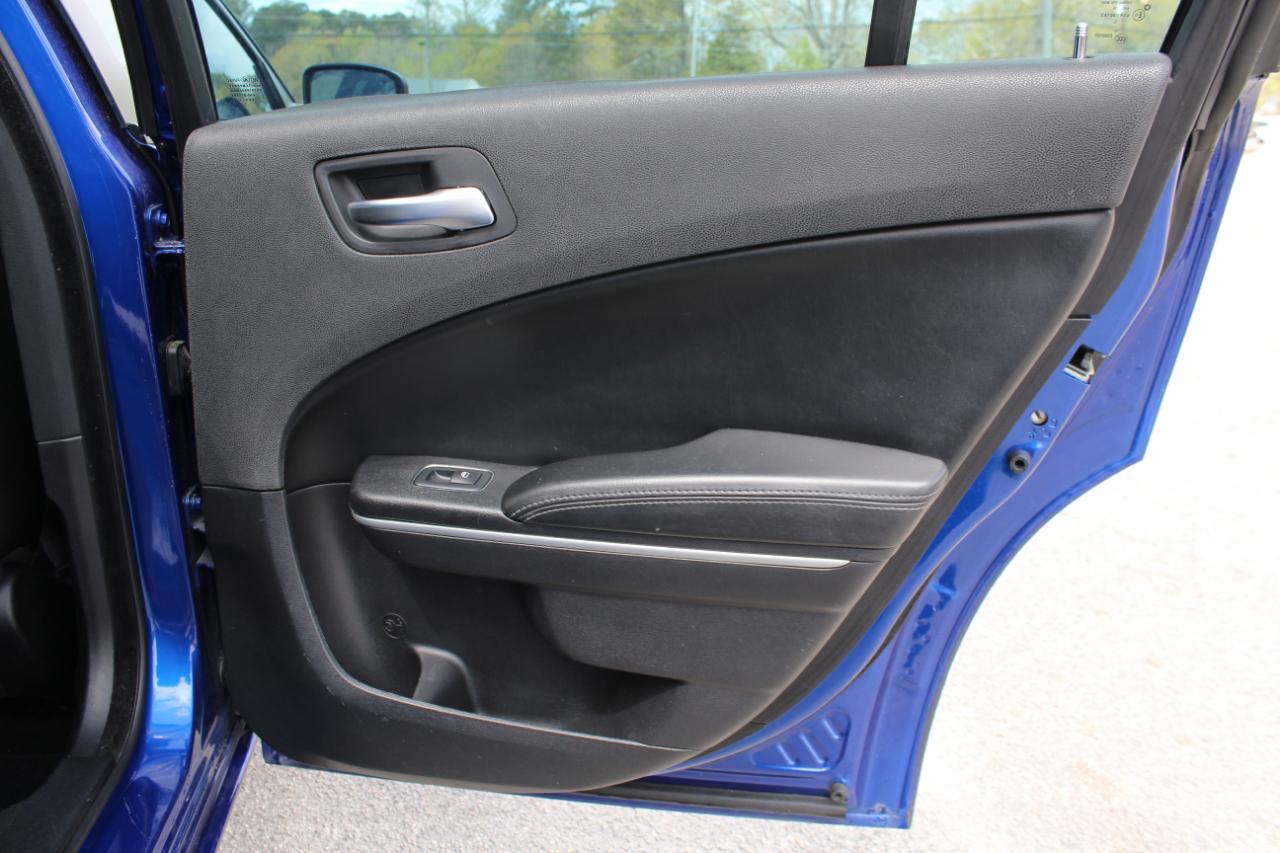 Dodge Charger SXT 2020