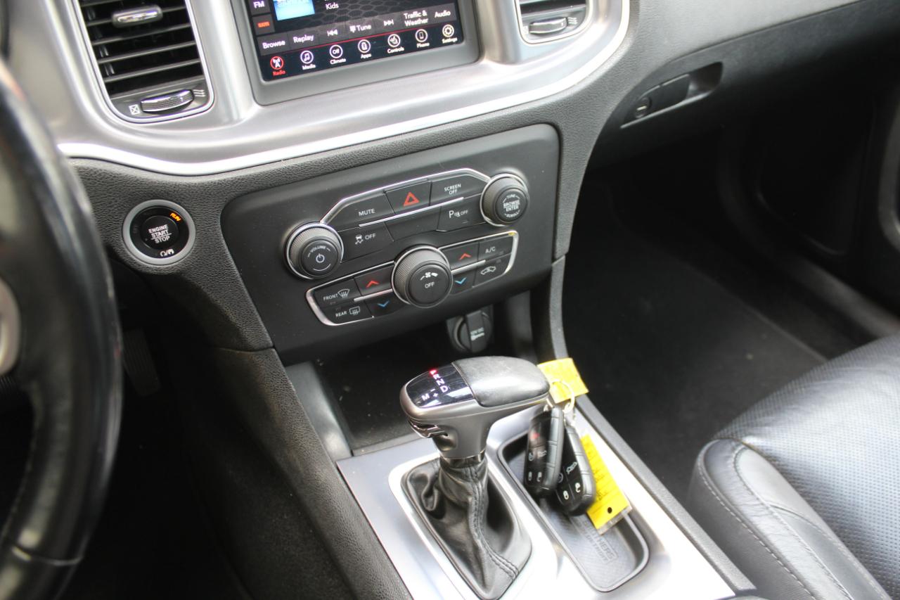 Dodge Charger SXT 2020